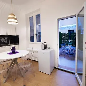  Appartamento Loft Portici In Italia